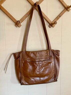 Hobo brand Classic Brown Leather Tote Bag - Everyday Carry